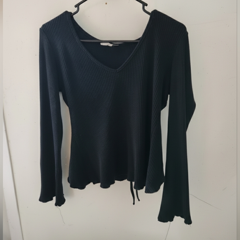POL Black Open Back Blouse | V-Neck Textured POL Top | Goth/Boho Size S